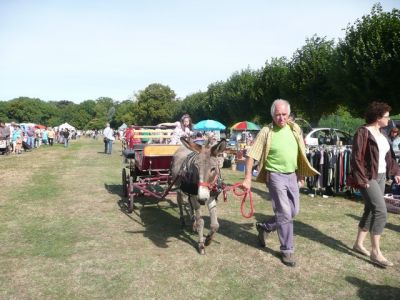 vide grenier 01 09 2013 (10).jpg
